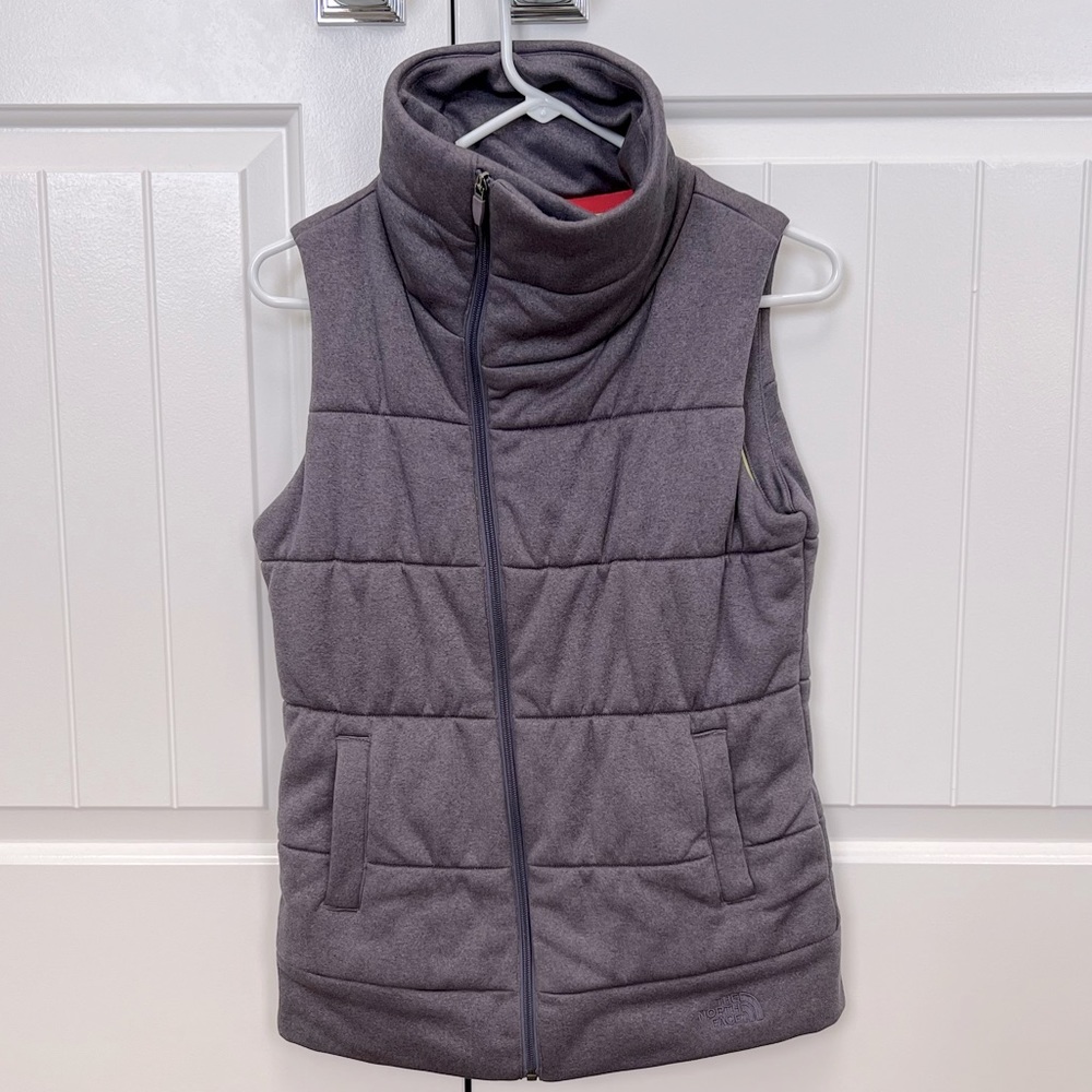 The North Face Quilted Vest- Small